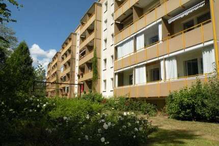 Wohnung zum Mieten in Stralsund 315,63 € 50.5 m²