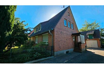 gepflegtes Einfamilienhaus mit Stall u. Garage -von Privat- - Ebstorf