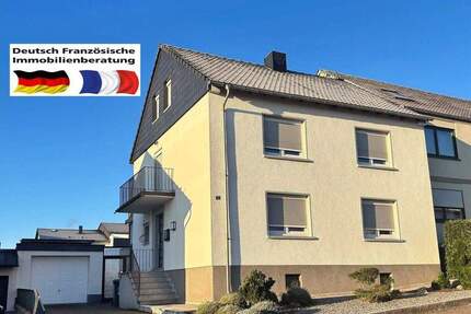 Schönes 1 bis 2 Familienhaus in Sankt Ingbert mit Garage und Garten