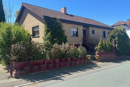 ++ EFH Berg mit Wintergarten Teich Garage ++