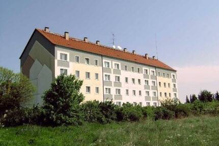 Wohnen auf dem Lande - 350,00&nbsp;EUR Kaltmiete, ca.&nbsp; 78,00&nbsp;m&sup2;&nbsp;Wohnfl&auml;che in Gramzow (PLZ: 17291)