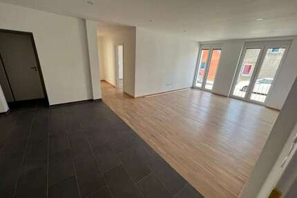 Wohnung zum Mieten in Karlsruhe 1.350,00 € 100 m²