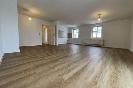 Wohnung zum Mieten in Neuruppin 877,00 € 77 m²