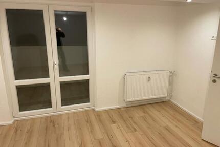 Zwei Zimmer Wohnung - 700,00&nbsp;EUR Kaltmiete, ca.&nbsp; 55,00&nbsp;m&sup2; in Schorndorf (PLZ: 73614)