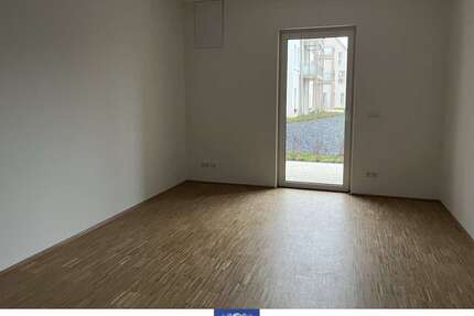 Wohnung zum Mieten in Arnsdorf 555,00 € 42.94 m²