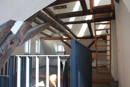 Außergewöhnliche Altstadtwohnung mit LoggiaBalkon - Coburg