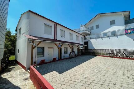 Interessantes Anlageobjekt - MFH mit 7 Apartments - ca. 5% Rendit - Kumhausen