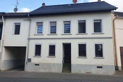 Haus zum Kaufen in Wachtberg Adendorf 295.000,00 € 167.83 m² - Wachtberg / Adendorf