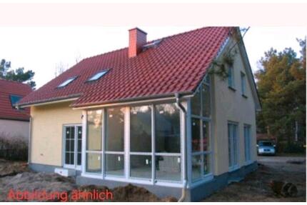 Garage, Haus , Grundstück mit Nebengebäude - Schönwalde-Glien