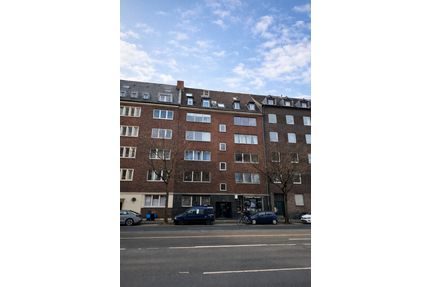 Wohnung zum Kaufen in Düsseldorf 315.000,00 € 70 m²