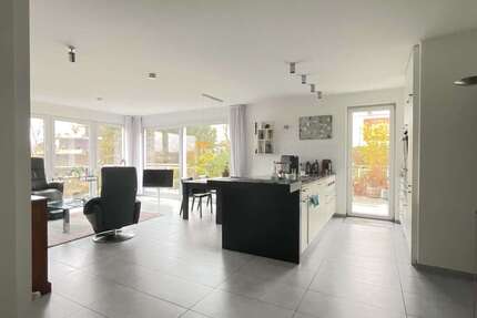 Wohnung zum Mieten in Düsseldorf 2.250,00 € 133 m²
