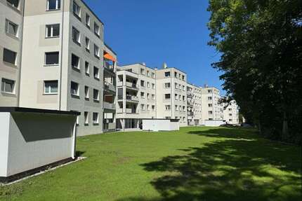 Wohnung zum Mieten in Ichtershausen 1.000,00 € 93.79 m²