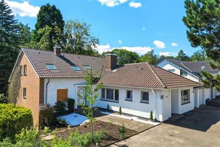 Haus zum Kaufen in Bielefeld Jöllenbeck 629.000,00 € 367 m² - Bielefeld / Jöllenbeck