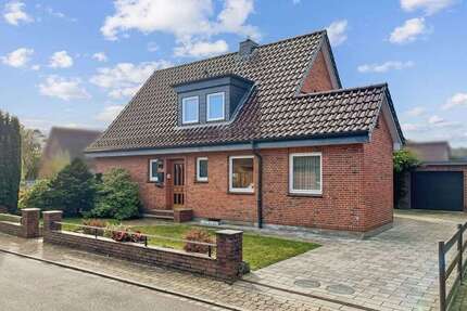 Haus zum Kaufen in Büdelsdorf 239.000,00 € 97 m²