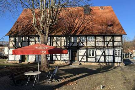 Haus zum Kaufen in Reinhardshagen 133.000,00 € 125 m²