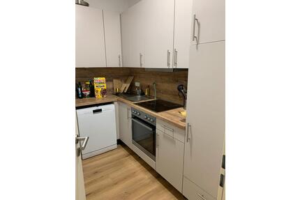 Bitte genauer lesen! WG-Zimmer in 2-Zimmer-Wohnung in Wedel –