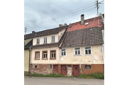 2 Doppelhaushälften - 120.000,00&nbsp;EUR Kaufpreis, ca.&nbsp; 280,00&nbsp;m&sup2; in Adelsheim (PLZ: 74740)