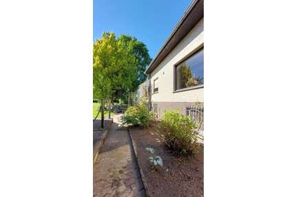 Haus zum Kaufen in Hameln - Unsen 399.950,00 € 200 m²