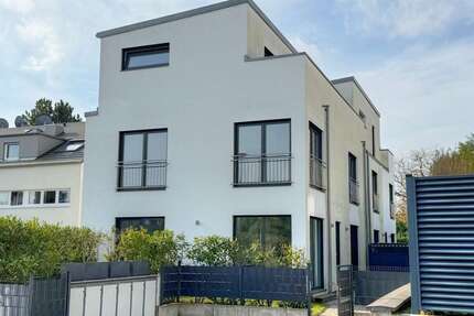 Haus zum Kaufen in Kronberg im Taunus 1.020.000,00 € 187 m²
