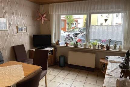 Wohnhaus in ruhiger Ortslage - 89.000,00&nbsp;EUR Kaufpreis, ca.&nbsp; 109,00&nbsp;m&sup2;&nbsp;Wohnfl&auml;che in Enkirch (PLZ: 56850)