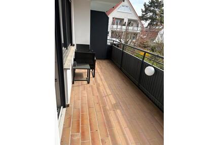 Helle 1 Zimmer Wohnung mit Balkon - Ludwigsburg Oßweil