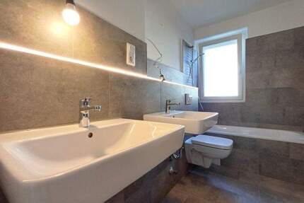 Am Kanal Spazierengehen - 749,00&nbsp;EUR Kaltmiete, ca.&nbsp; 68,10&nbsp;m&sup2;&nbsp;Wohnfl&auml;che in Minden (PLZ: 32425) Innenstadt