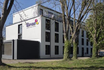 Stylisch wohnen in Bonn: Möbliertes Apartment mit besonderem Flair! Parkplatz inkl.