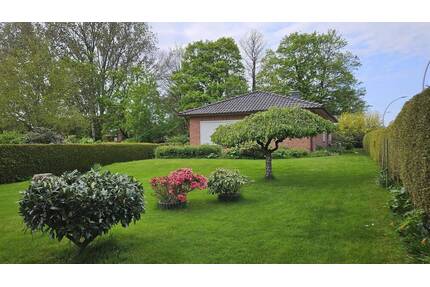 CUX: Walmdachbungalow, gepflegt, schöner Süd-Garten, Garage, SüderwischDrangst, Nähe Helios-Klinik - Cuxhaven Süder-Westerwisch