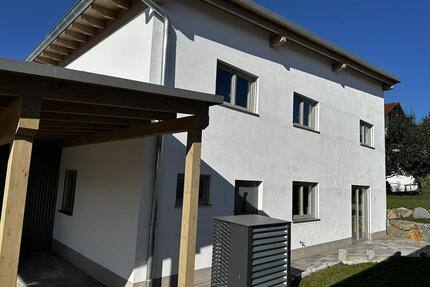 Doppelhaushälfte mit kleinem Garten zum mieten oder kaufen - Winzer