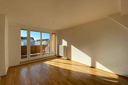 Vermietete 3-Zimmerwohnung mit sonniger Dachloggia in Gohlis! - Leipzig Gohlis-Süd