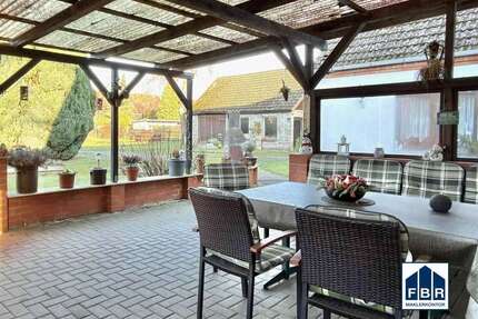 Haus zum Kaufen in Plate Peckatel 249.000,00 € 316.17 m² - Plate / Peckatel