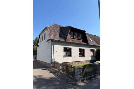 Haus zum Kaufen in Prenzlau 249.000,00 € 180 m²