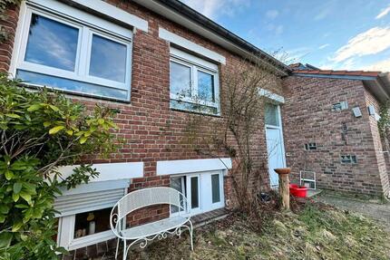 Mehrgenerationen Haus in sehr guter Lage - Leichlingen (Rheinland)