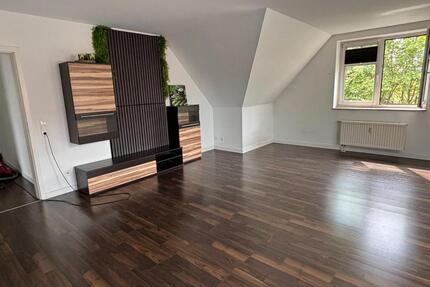 Gemütliche Dachgeschosswohnung Am Nottefließ - Königs Wusterhausen