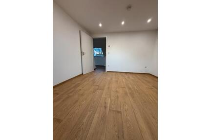 2-Zimmer Wohnung in ruhiger Lage zu vermieten - Duisburg Duisburg-Mitte