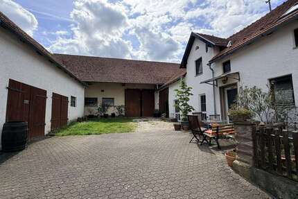 Haus zum Kaufen in Marxheim 259.000,00 € 112 m²