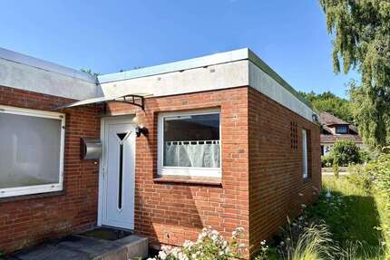 Haus zum Kaufen in Cuxhaven 110.000,00 € 49 m²