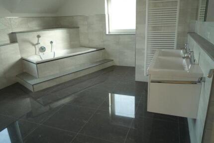 Einfamilienhaus zum vermieten - 2.370,00&nbsp;EUR Kaltmiete, ca.&nbsp; 200,00&nbsp;m&sup2; in Biberach an der Riß (PLZ: 88400)