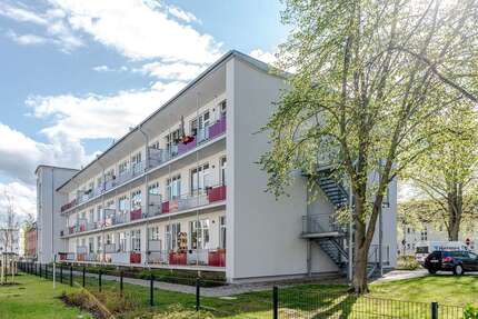 Wohnung zum Mieten in Neubrandenburg 603,00 € 64.67 m²