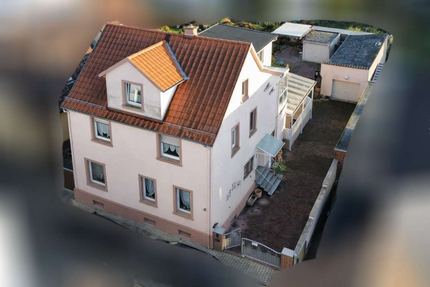 Haus zum Kaufen in Groß-Rohrheim 349.000,00 € 263 m²