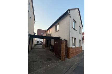 2,5 Zimmer Wohnung mit Balkon - 900,00&nbsp;EUR Kaltmiete, ca.&nbsp; 72,00&nbsp;m&sup2; in Ludwigshafen am Rhein (PLZ: 67067) Rheingönheim