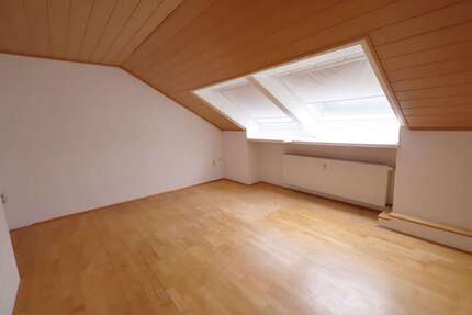 Wohnung zum Mieten in Wuppertal 500,00 € 67.66 m²