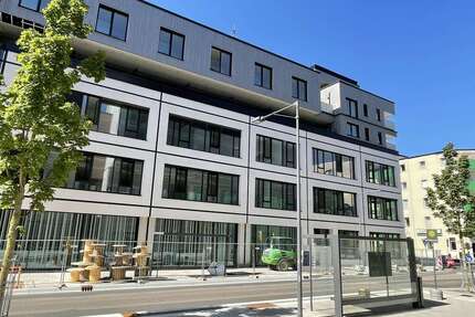 Wohnung zum Mieten in Neu-Ulm 1.683,04 € 105.19 m²