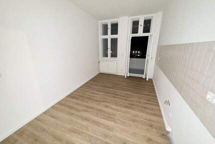 **Besichtigung: Do., 05.03.26 um 17:30 Uhr** Sanierte Familien-Wohnung im schönen Denkmal! - Eberswalde