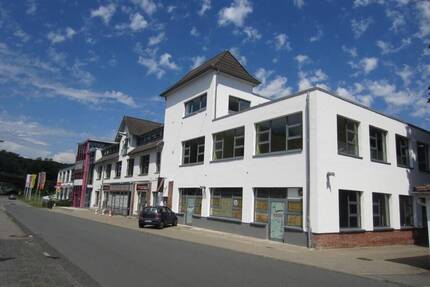 *Große Gewerbefläche - ideal als Fitnessstudio* - Osterode