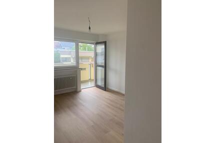 2-Zimmer-Wohnung mit großem Balkon - München Maxvorstadt