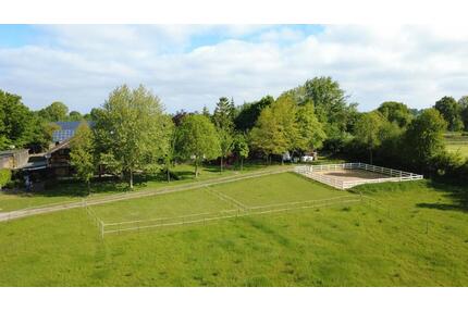 Resthof in Alleinlage - 635.000,00&nbsp;EUR Kaufpreis, ca.&nbsp; 190,00&nbsp;m&sup2; in Hanerau-Hademarschen (PLZ: 25557)