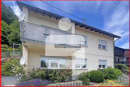 Haus zum Kaufen in Wilhelmsthal 125.000,00 € 200 m²