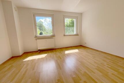 Sei dabei: Helle 2-Zimmer-Wohnung in grüner Wohnlage - Gelsenkirchen Ückendorf