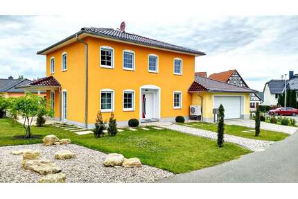 Haus zum Mieten in Altenburg 1.550,00 € 150 m²